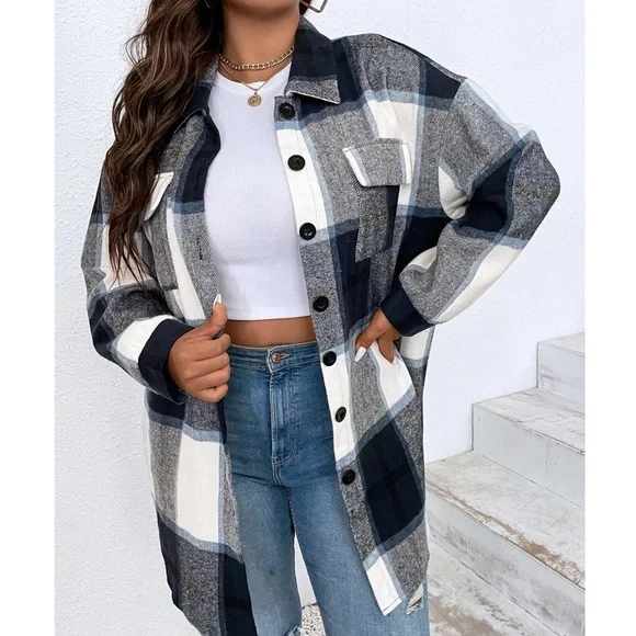 Plus Plaid Print Button Down jacket Shacket - Picture 5 of 10